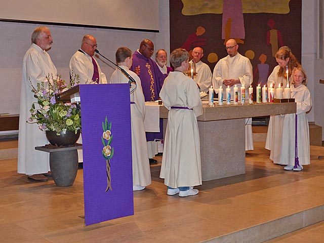 Abendgottesdienst zur Errichtung des Pastoralraumes mit Bischofsvikar Valentine Koledoye. Foto: zVg